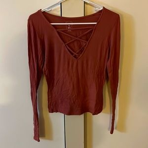Long sleeve me to we top